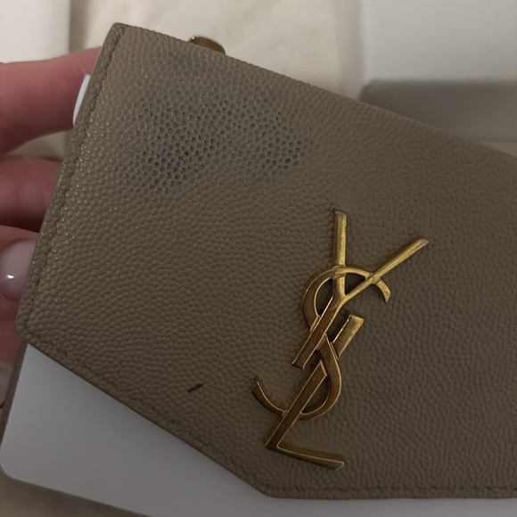 Saint Laurent Beige Card Holder with Gold Logo - Picture 3 of 6